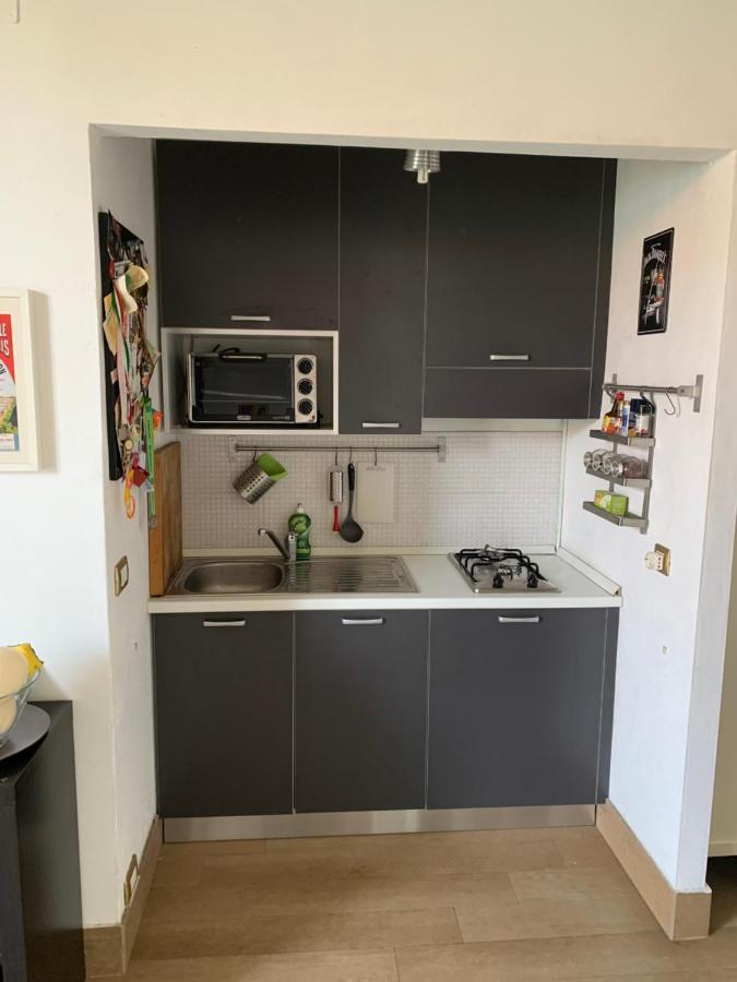 Appartamento Splendido Con Tutti Servizi In Zona Navigli 米兰 外观 照片